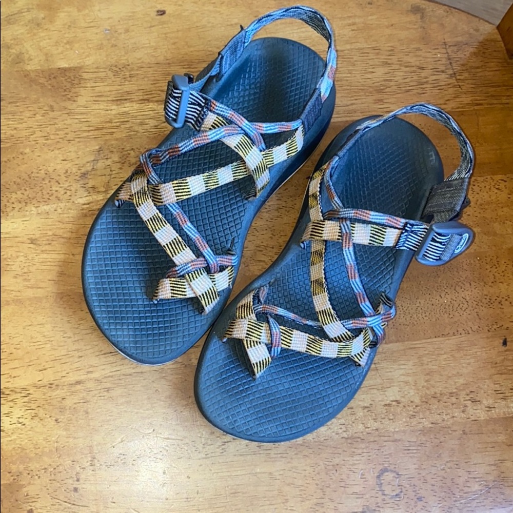 CHACO SANDALS